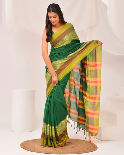 Jacquard Handloom Cotton Saree | Queens in Wedding