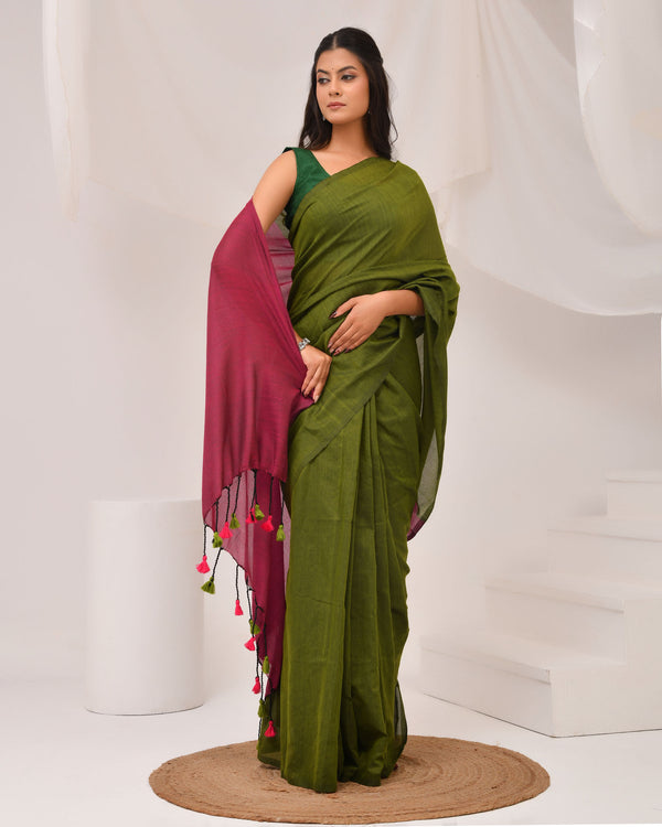 Handwoven Cotton Saree Saree in Green & Magenta - Dual Tone | Everyday Classic