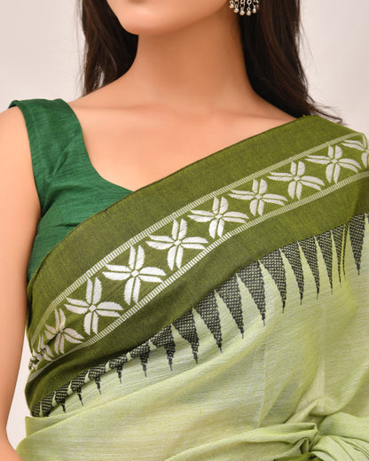 Shaibali Cotton Handloom Saree in Green tone