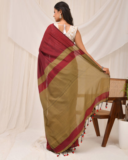Handwoven Cotton Saree in Dual Tone - Maroon & Olive Green