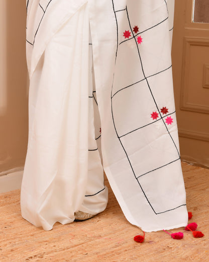 Shubhro Cotton Checker Embroidery Saree in White | Everyday Classics