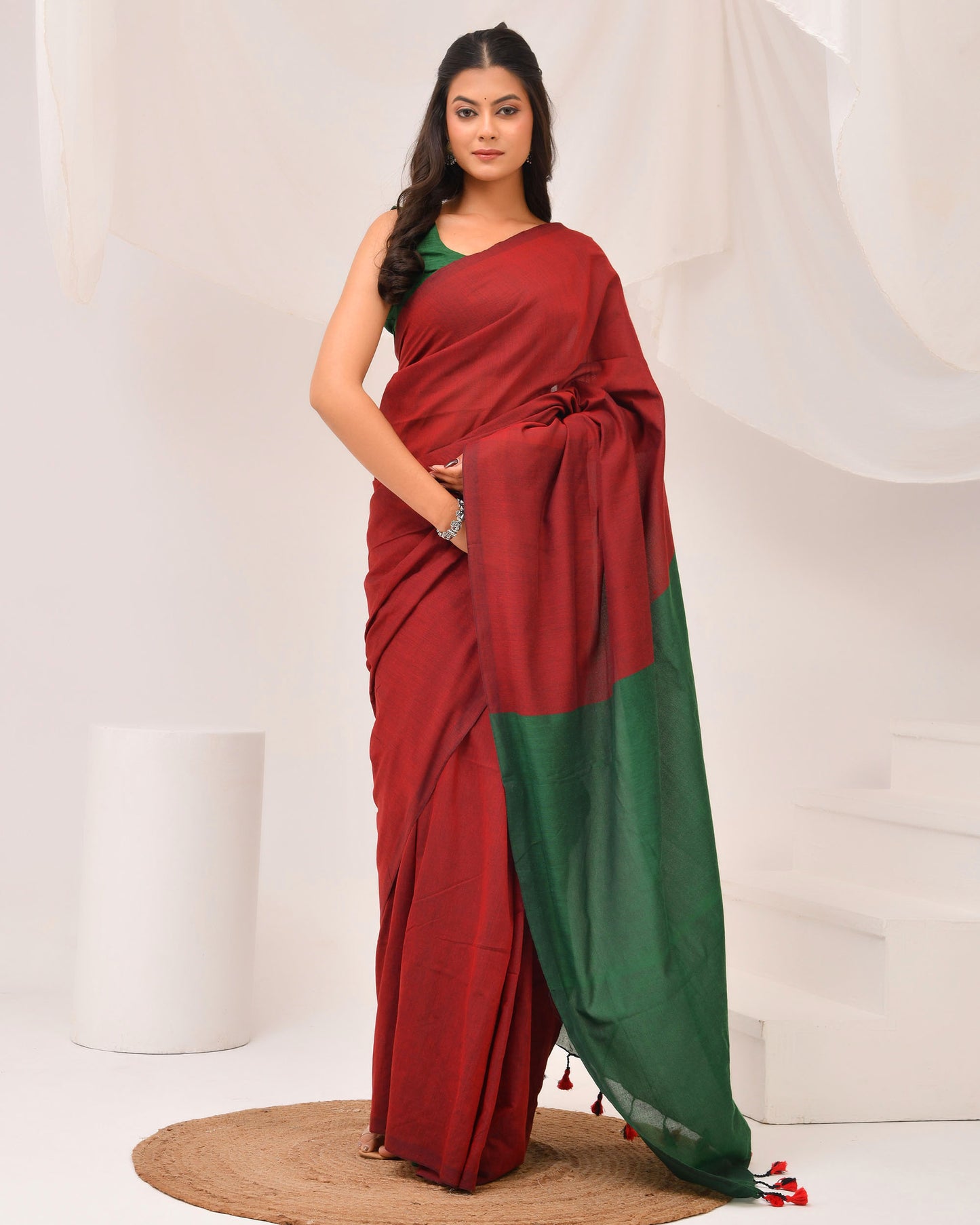 Handwoven Cotton Saree in Maroon & Green – Dual Tone | Everyday Classics